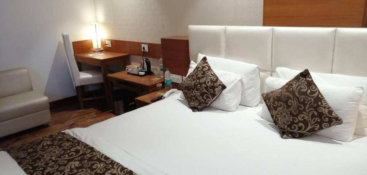 Kyriad Hotel Jaipur By Othpl Εξωτερικό φωτογραφία