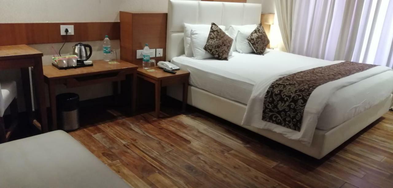 Kyriad Hotel Jaipur By Othpl Εξωτερικό φωτογραφία